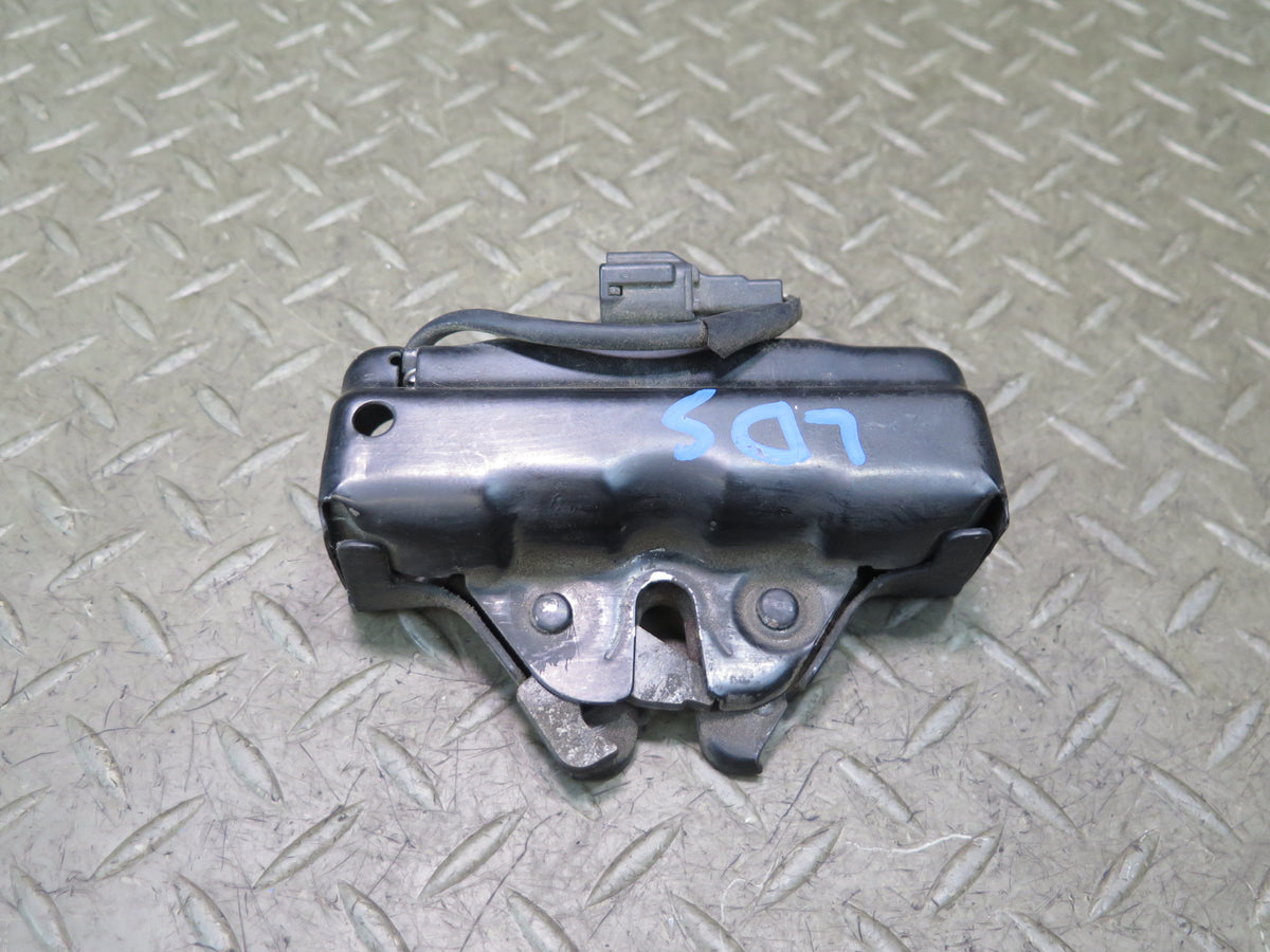 01-06 Lexus UCF30L LS430 Front Hood Bonnet Lock Latch OEM