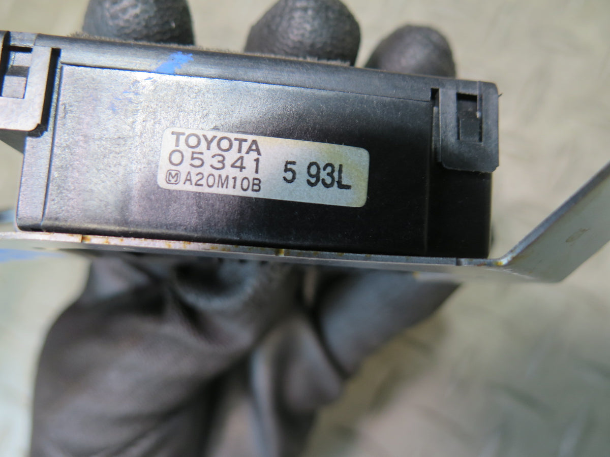 01-06 Lexus UCF30L LS430 Rear Window Defrost Defroster Defogger Module OEM