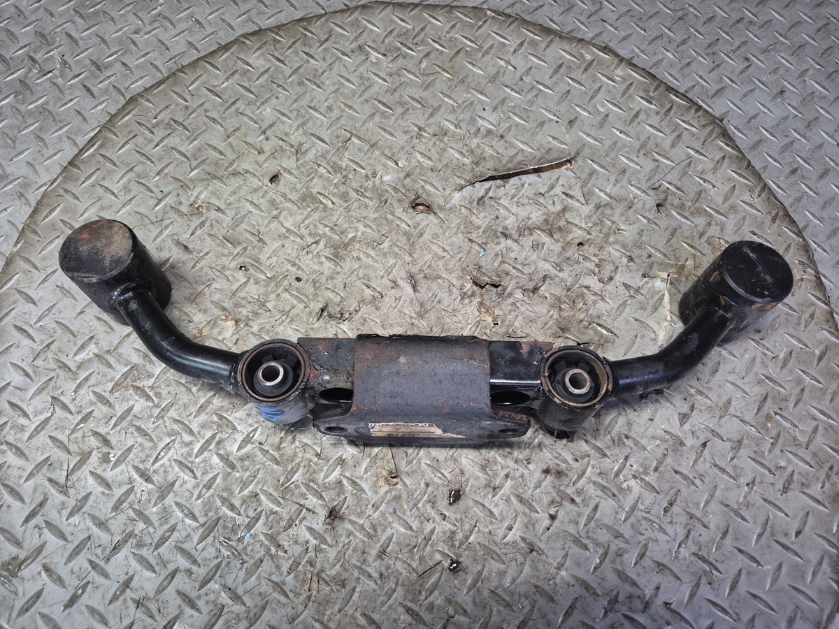 84-89 Nissan Z31 300ZX M/T Transmission Mount Crossmember Bracket Set OEM