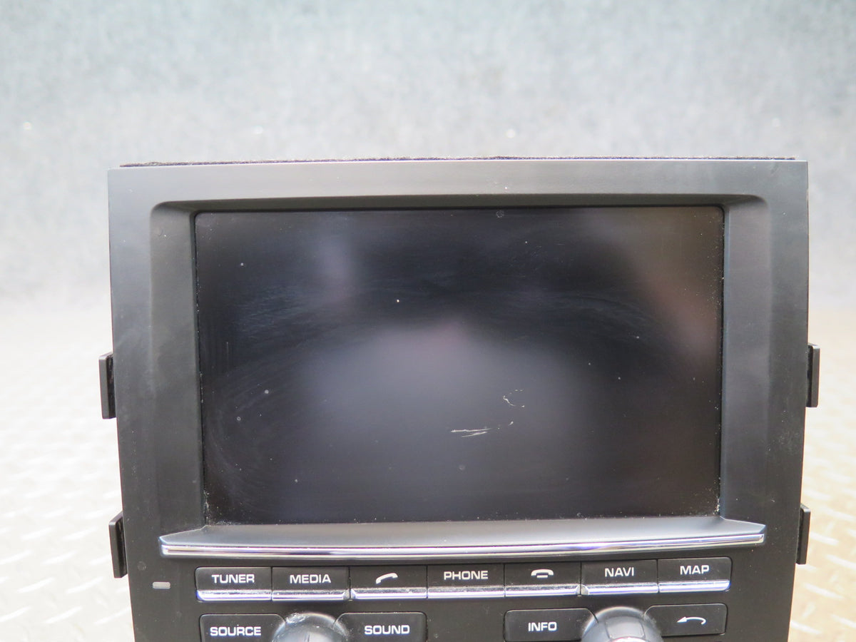 15-16 Porsche Macan Audio Radio Navigation Display Head Unit Receiver Damaged