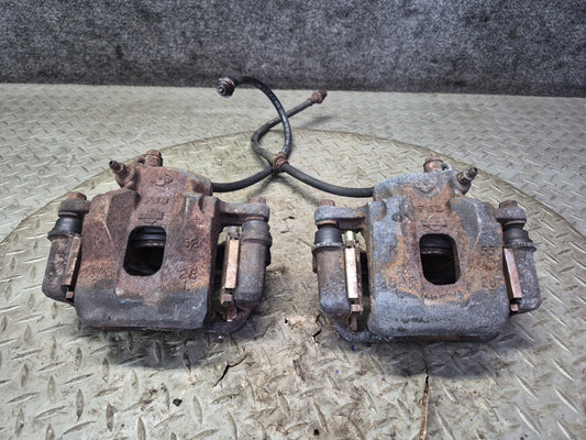 84-89 Nissan Z31 300ZX NA Set of 2 Front Left & Right Brake Caliper w Hose OEM