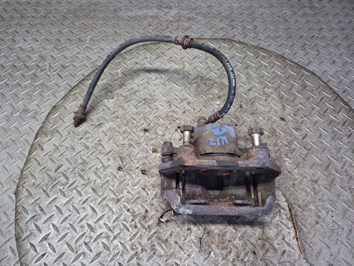 84-89 Nissan Z31 300ZX NA Set of 2 Front Left & Right Brake Caliper w Hose OEM