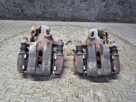 87-89 Nissan Z31 300ZX NA Set of 2 Rear Left & Right Brake Caliper OEM