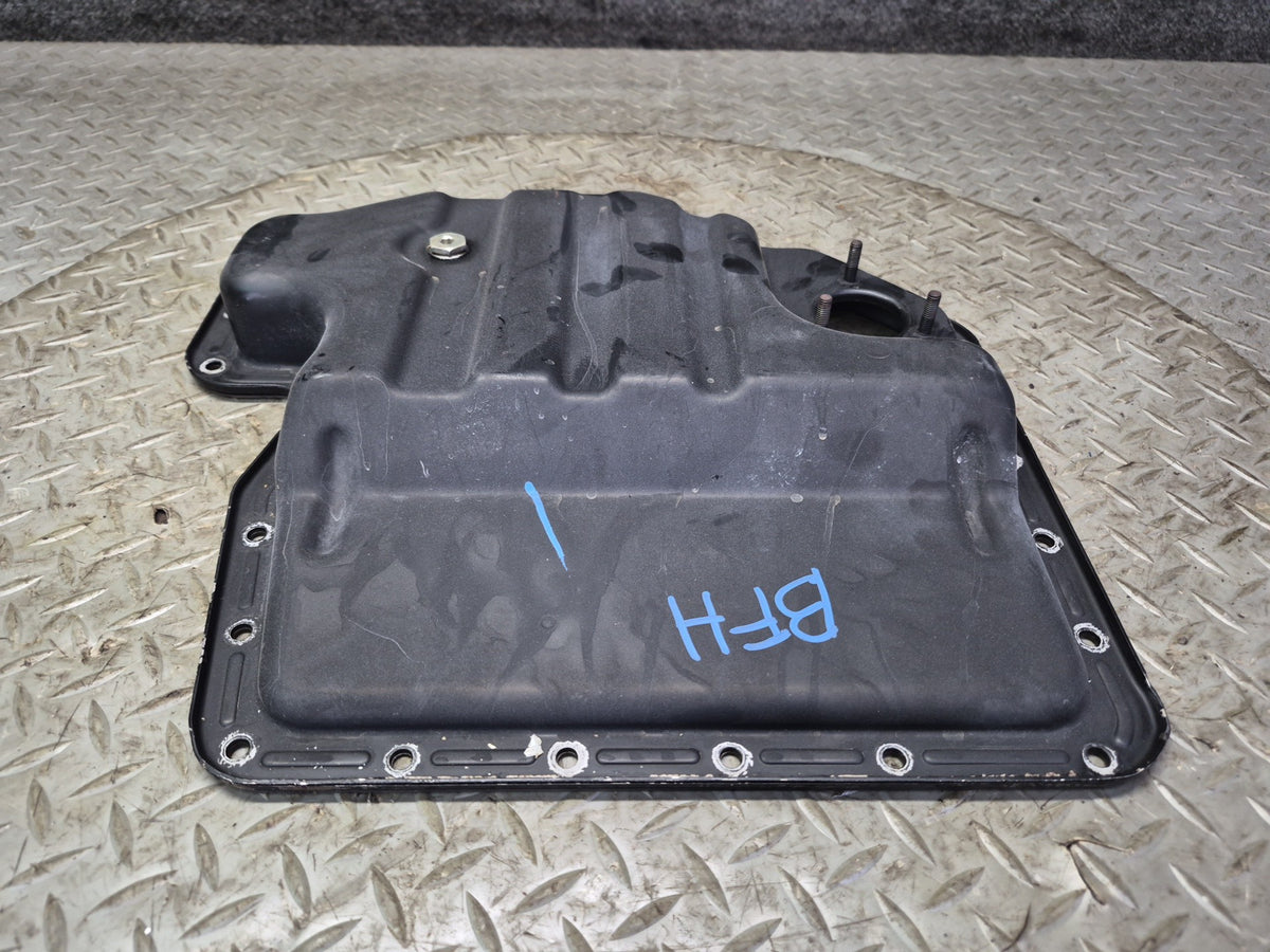 97-03 BMW E39 540i 4.4L M62 Engine Motor Lower Oil Pan OEM