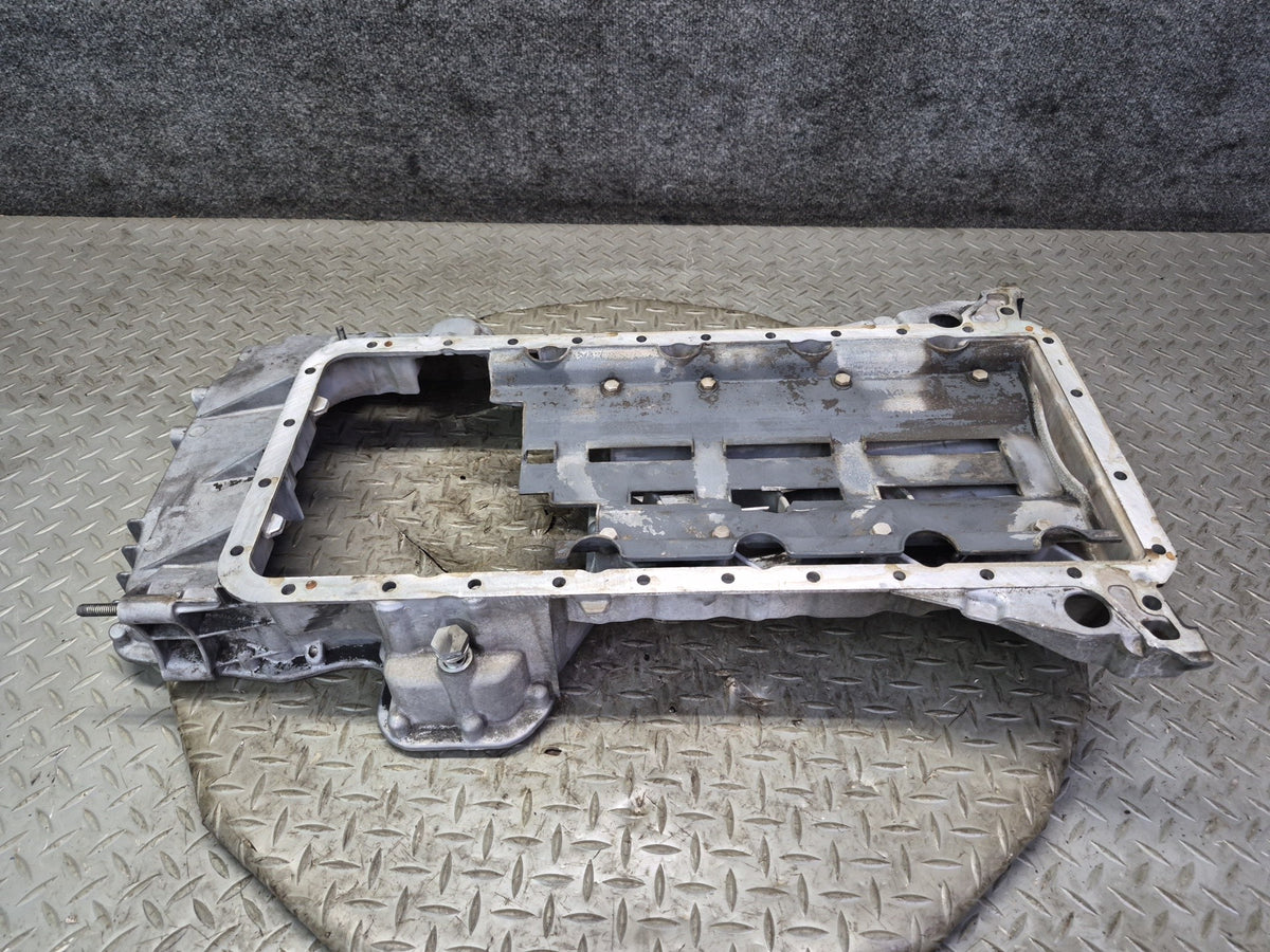 97-03 BMW E39 540i M62 Engine Motor Upper Oil Pan 1433561 OEM