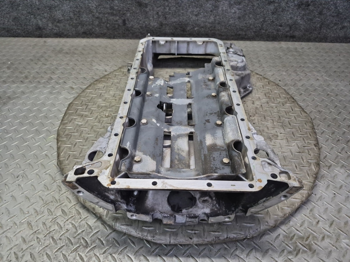 97-03 BMW E39 540i M62 Engine Motor Upper Oil Pan 1433561 OEM