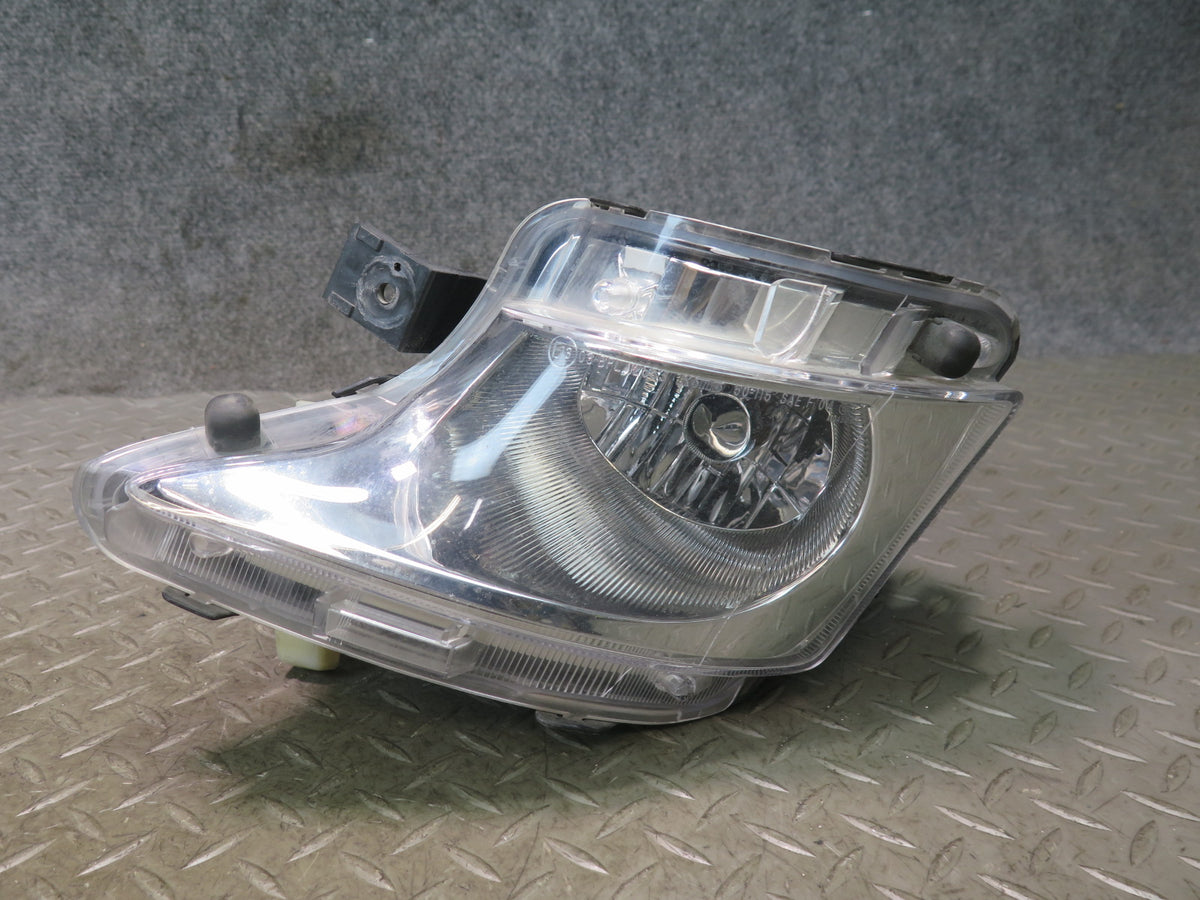 10-12 Lexus UVF46L LS600h Set of 2 Front Left & Right Fog Light Lamp OEM