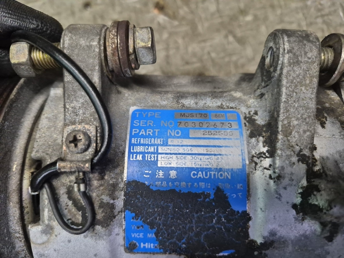 87-89 Nissan Z31 300ZX NA A/C Air Condition Compressor 252585 OEM