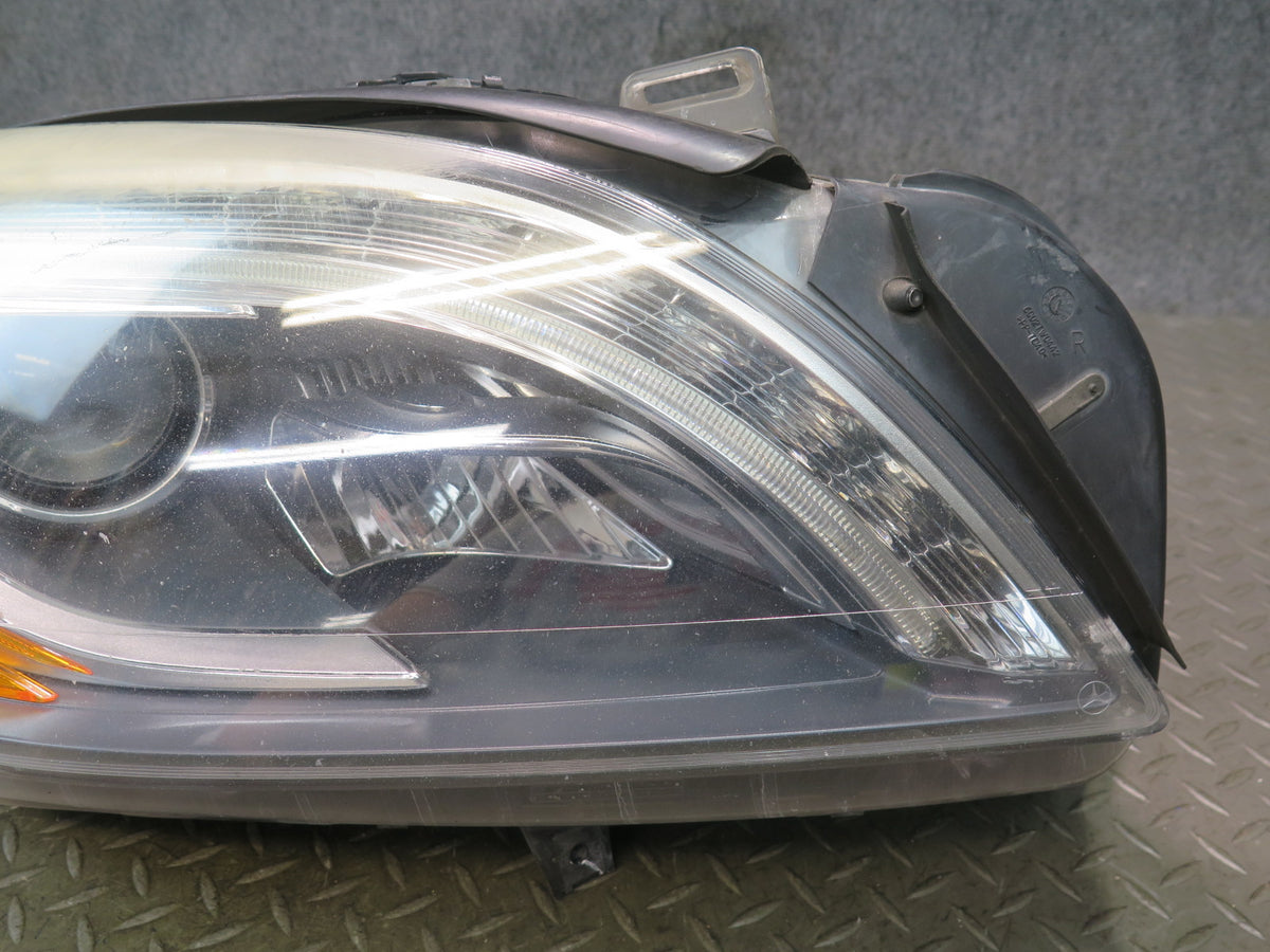 2012-2015 Mercedes W166 Ml-class Front Right Xenon HID Healight Lamp 1668202759