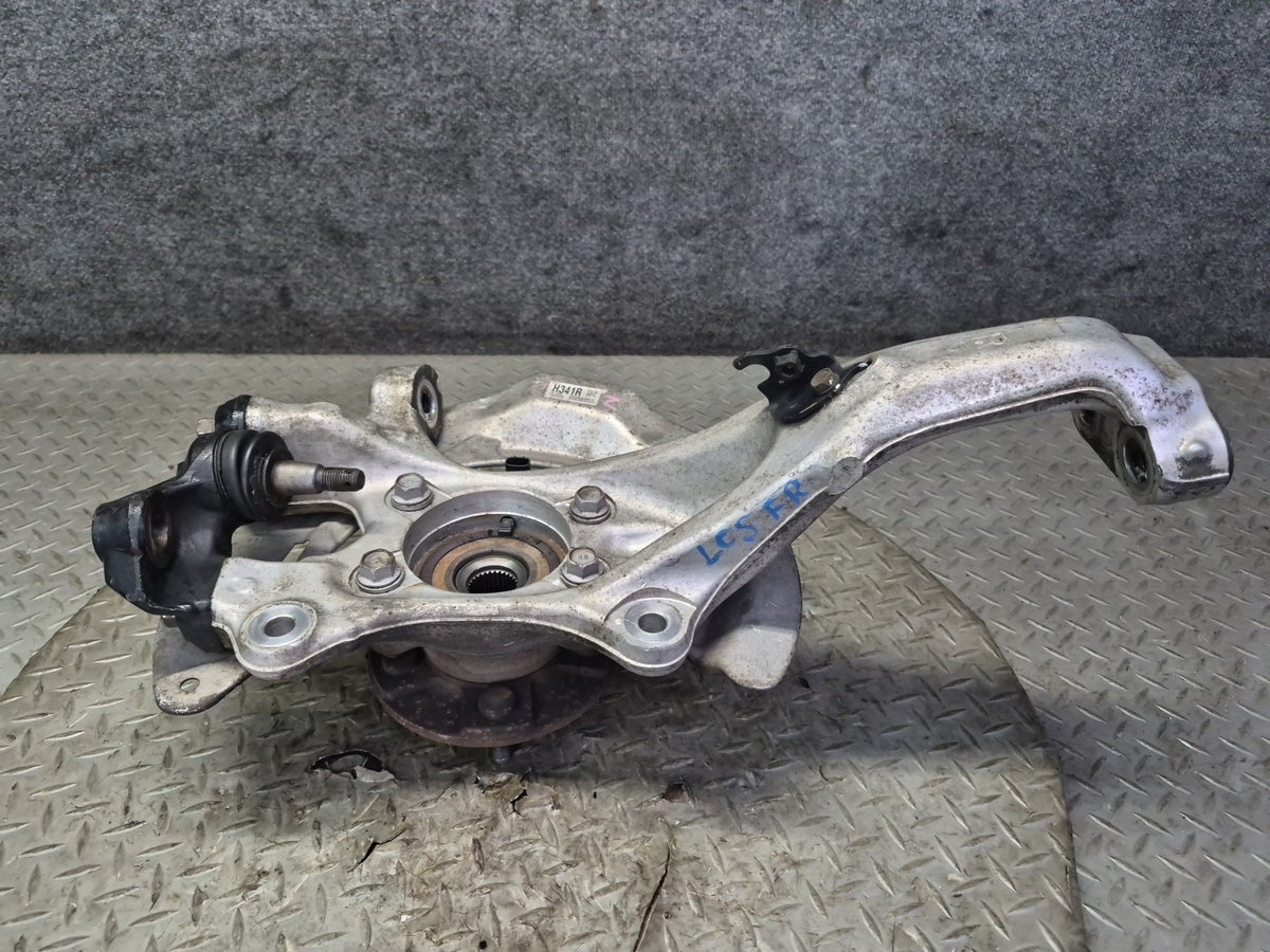 08-16 Lexus UVF46L LS600h LS460 AWD Front Right Spindle Knuckle Wheel Hub OEM