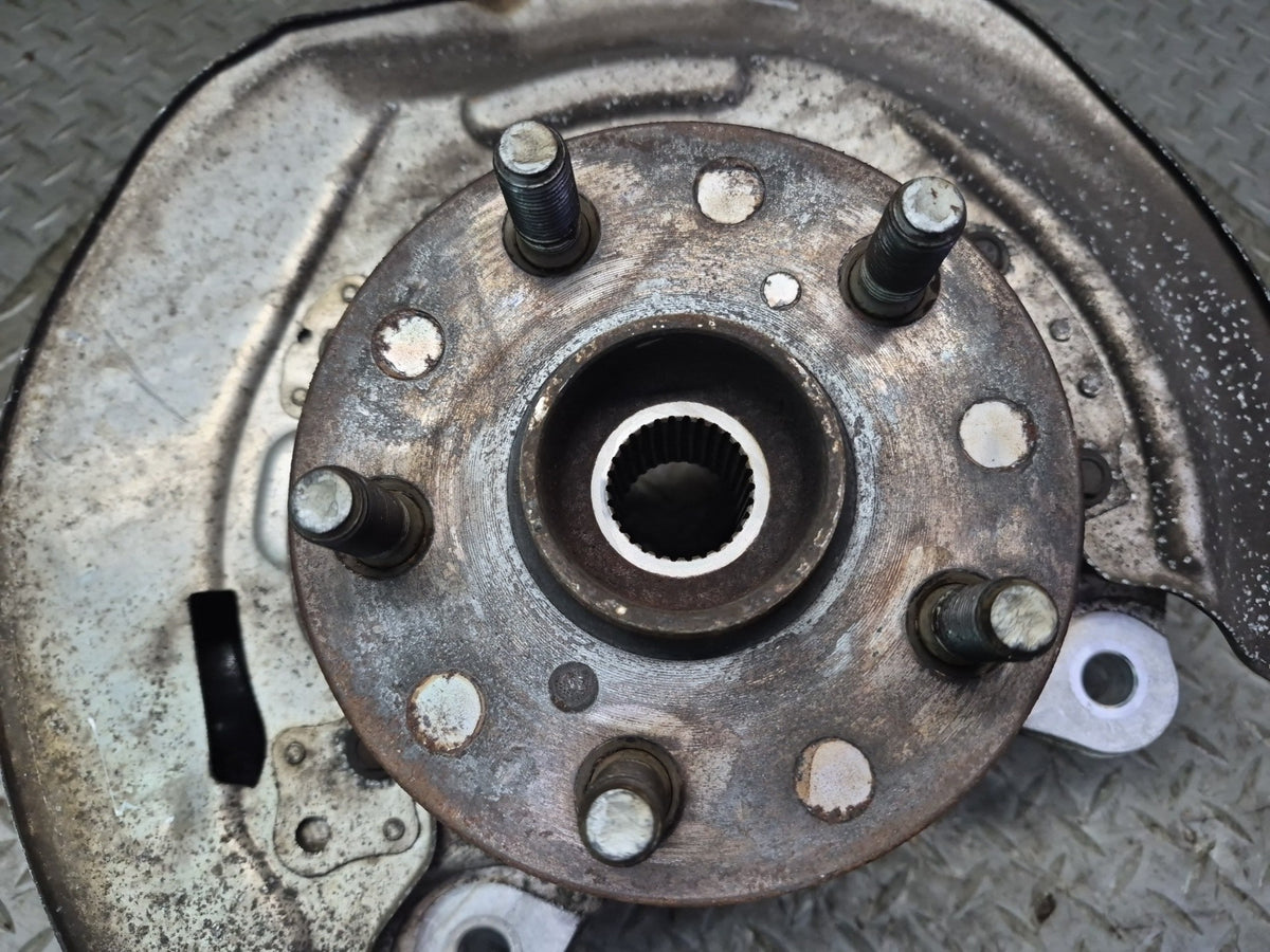 08-16 Lexus UVF46L LS600h LS460 AWD Front Left Spindle Knuckle Wheel Hub OEM