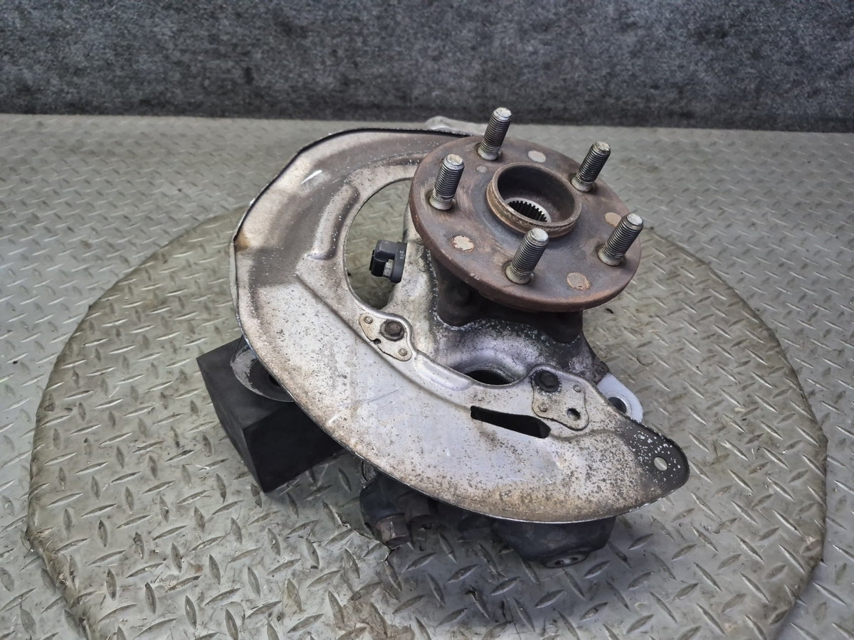 08-16 Lexus UVF46L LS600h LS460 AWD Front Left Spindle Knuckle Wheel Hub OEM