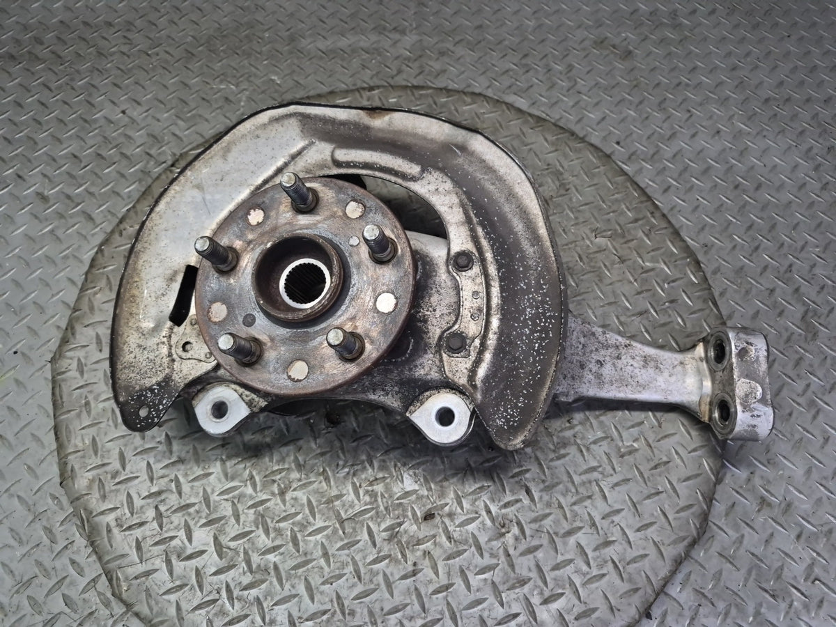 08-16 Lexus UVF46L LS600h LS460 AWD Front Left Spindle Knuckle Wheel Hub OEM