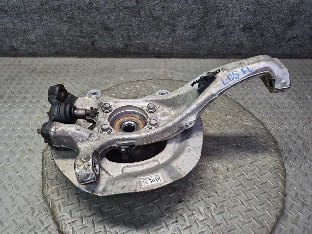 08-16 Lexus UVF46L LS600h LS460 AWD Front Left Spindle Knuckle Wheel Hub OEM