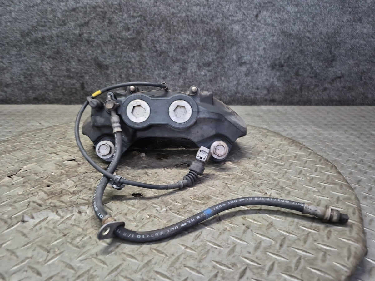 08-16 Lexus UVF46L LS600h LS460 AWD Front Left & Right Brake Caliper Set OEM
