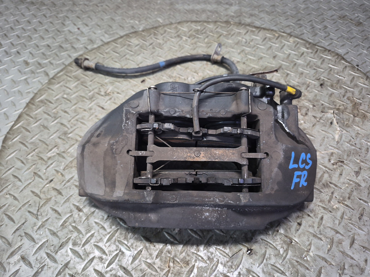 08-16 Lexus UVF46L LS600h LS460 AWD Front Left & Right Brake Caliper Set OEM