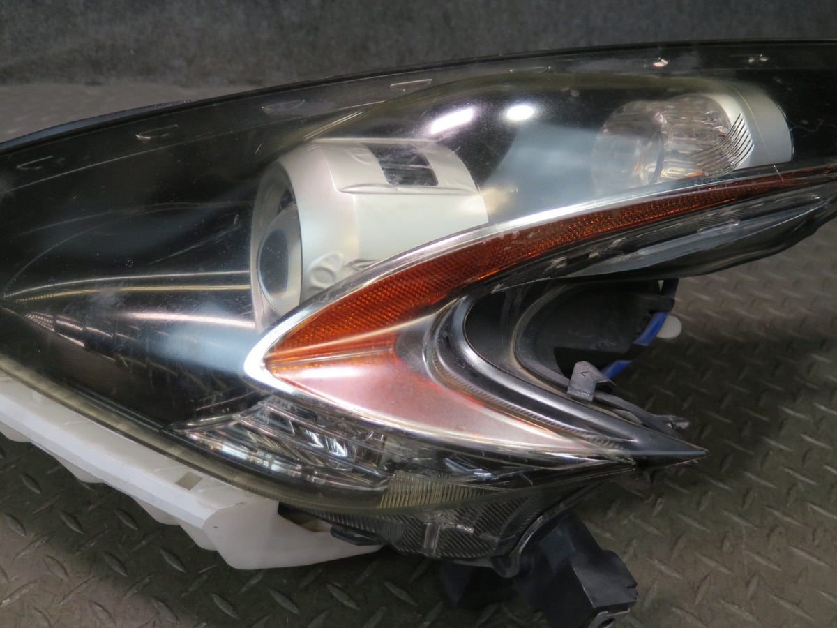 15-20 Nissan Z34 370Z Nismo Front Left Xenon HID Headlight Lamp Damaged