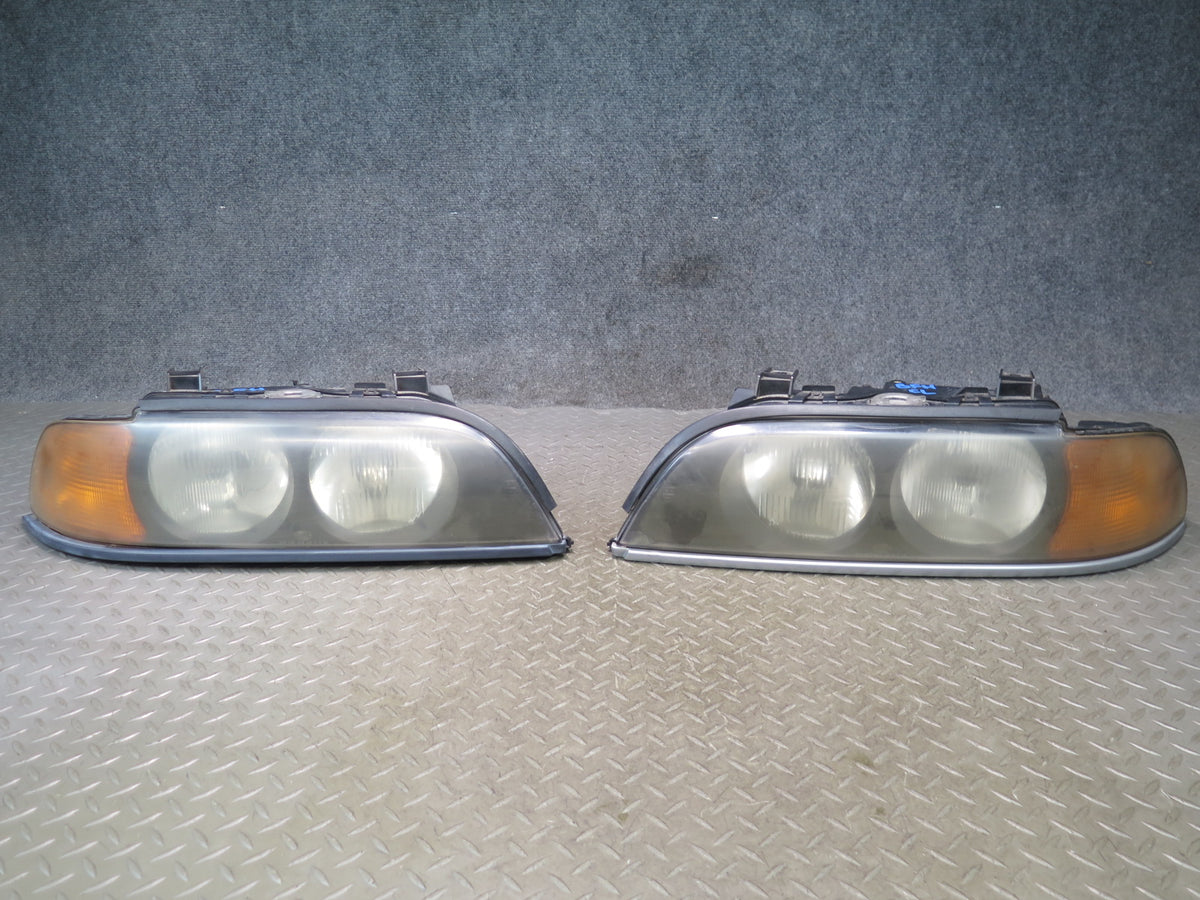 97-98 BMW E39 540i Front Right & Left Halogen Headlight Lamp OEM