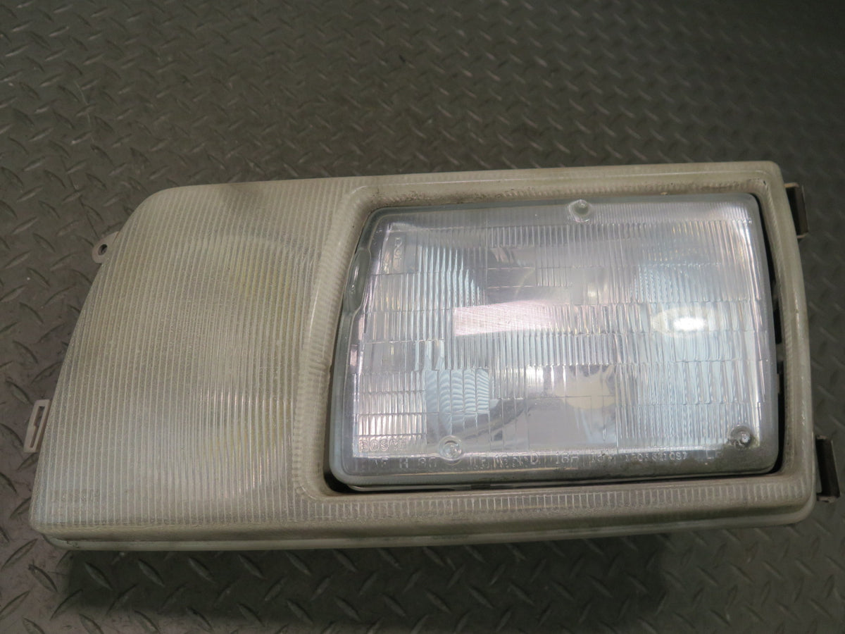 86-91 Mercedes W126 560SEL Front Left Halogen Headlight Lamp OEM