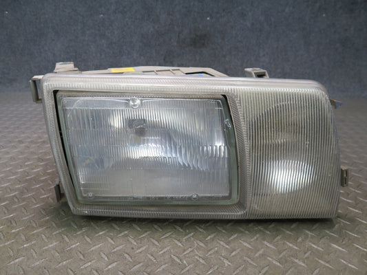 86-91 Mercedes W126 560SEL Front Right Halogen Headlight Lamp Damaged