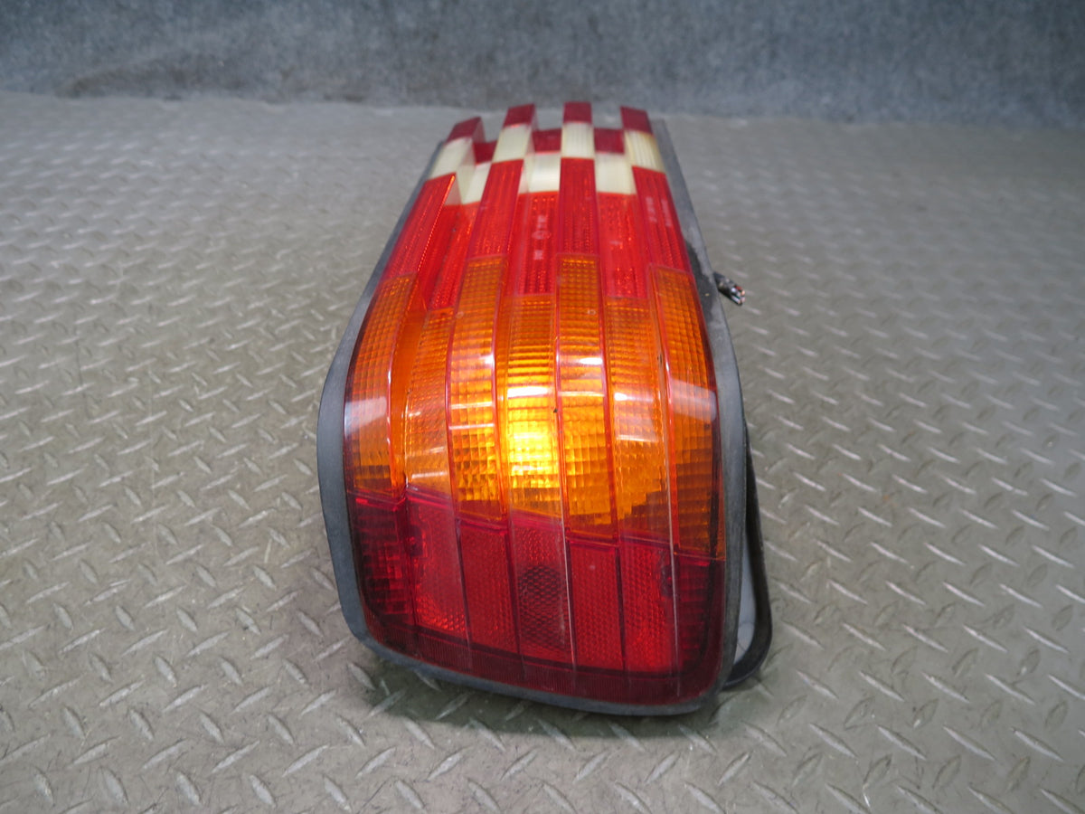 86-91 Mercedes W126 560SEL Set of 2 Rear Left & Right Tail Light Lamp OEM