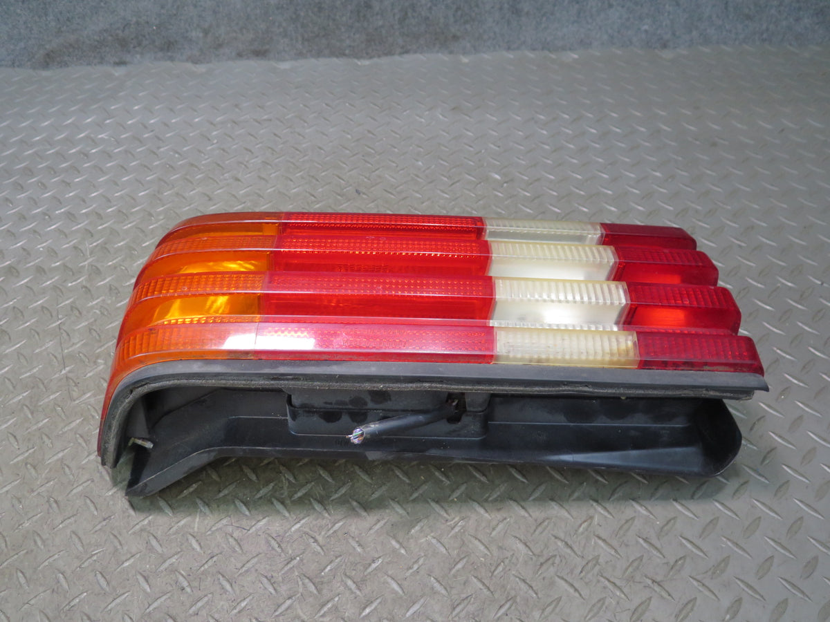 86-91 Mercedes W126 560SEL Set of 2 Rear Left & Right Tail Light Lamp OEM