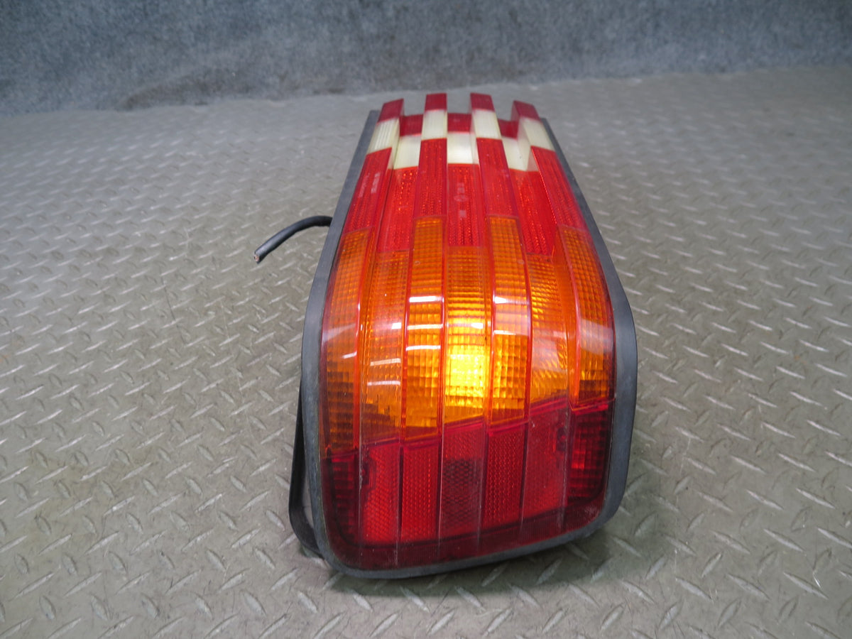 86-91 Mercedes W126 560SEL Set of 2 Rear Left & Right Tail Light Lamp OEM