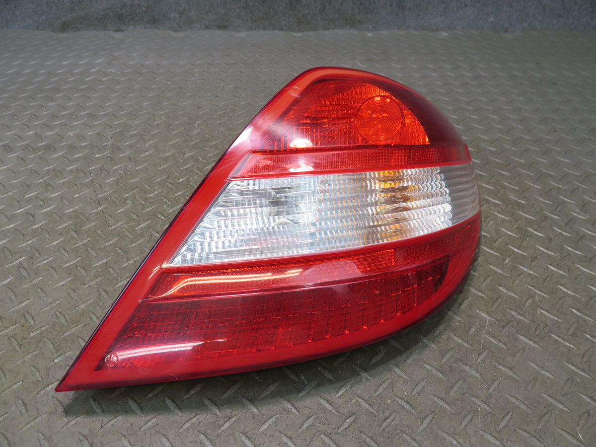 05-08 Mercedes R171 Slk-class Rear Right Tail Light Lamp OEM