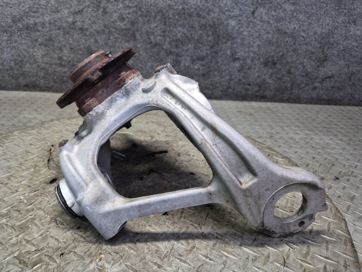 2015-2018 Porsche Macan AWD Rear Left Side Spindle Knuckle Wheel Hub Bearing
