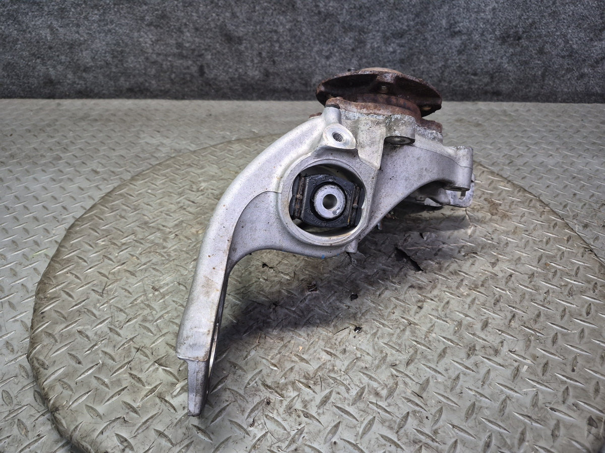 2015-2018 Porsche Macan AWD Rear Left Side Spindle Knuckle Wheel Hub Bearing