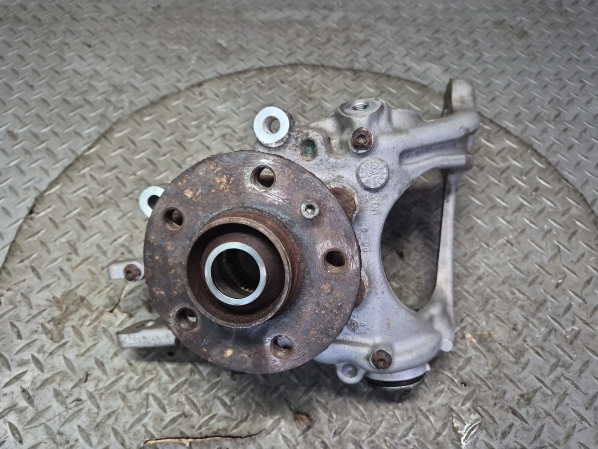 2015-2018 Porsche Macan AWD Rear Left Side Spindle Knuckle Wheel Hub Bearing