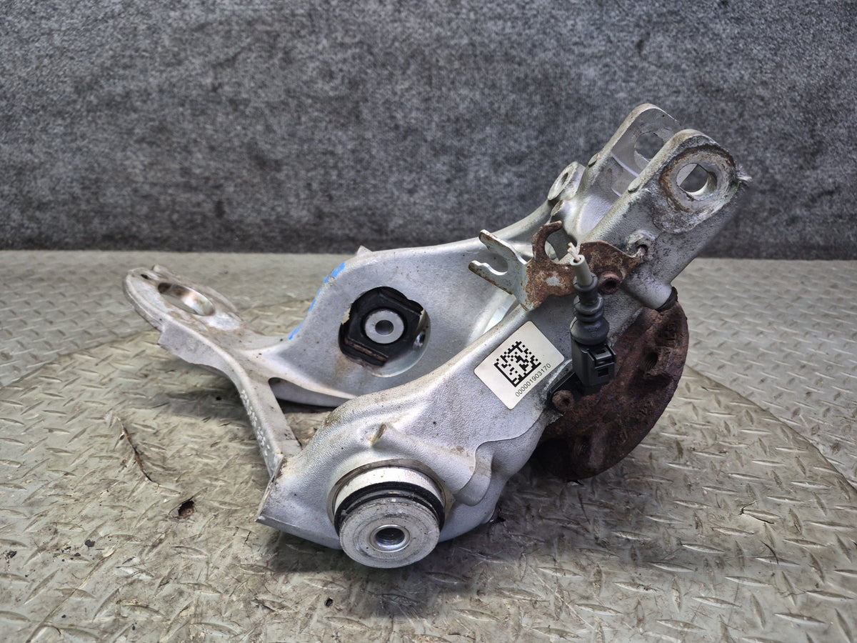 2015-2018 Porsche Macan AWD Rear Left Side Spindle Knuckle Wheel Hub Bearing