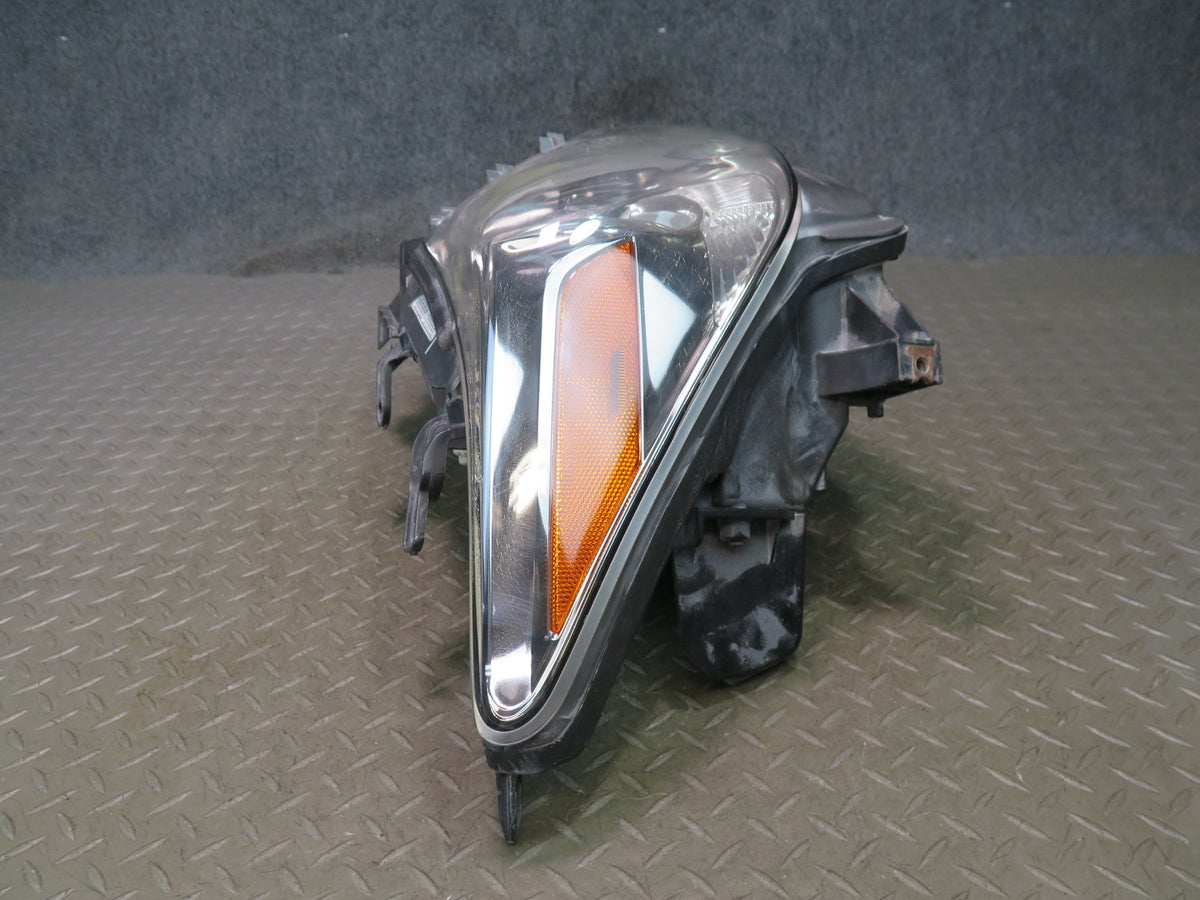08-10 Lexus J200 LX570 Front Right Xenon HID Headlight Lamp