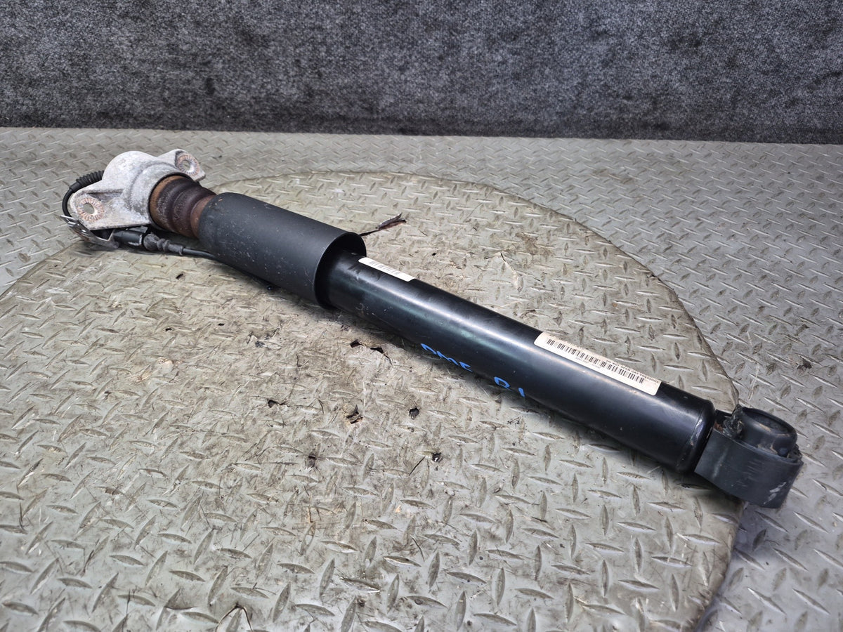 2015-2018 Porsche Macan AWD Rear Left & Right Strut Shock Absorber Set of 2