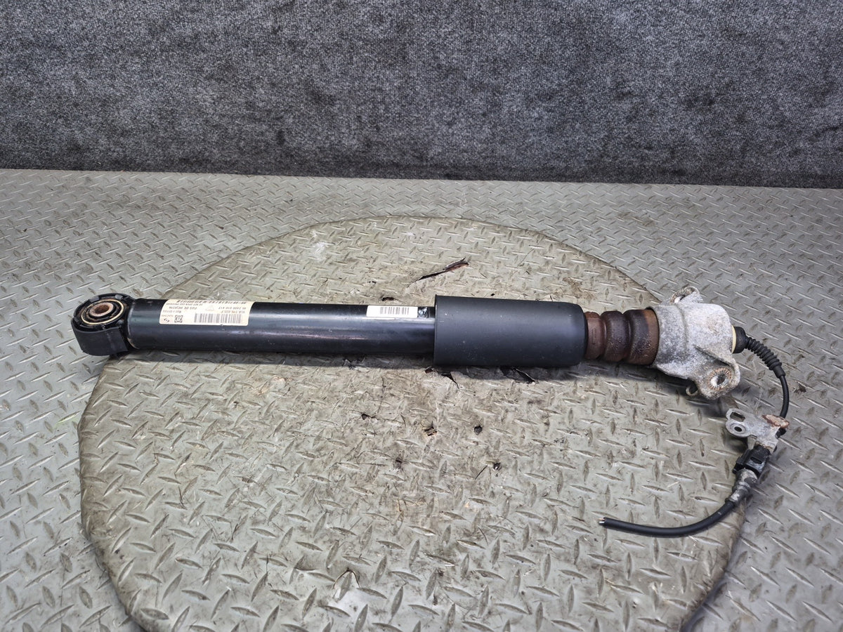 2015-2018 Porsche Macan AWD Rear Left & Right Strut Shock Absorber Set of 2