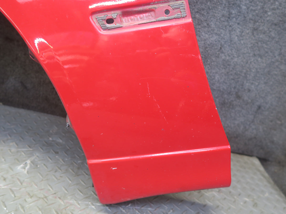 01-05 Lexus JCE10L IS300 Front Left Fender Shell Cover Panel Absolutely RED OEM