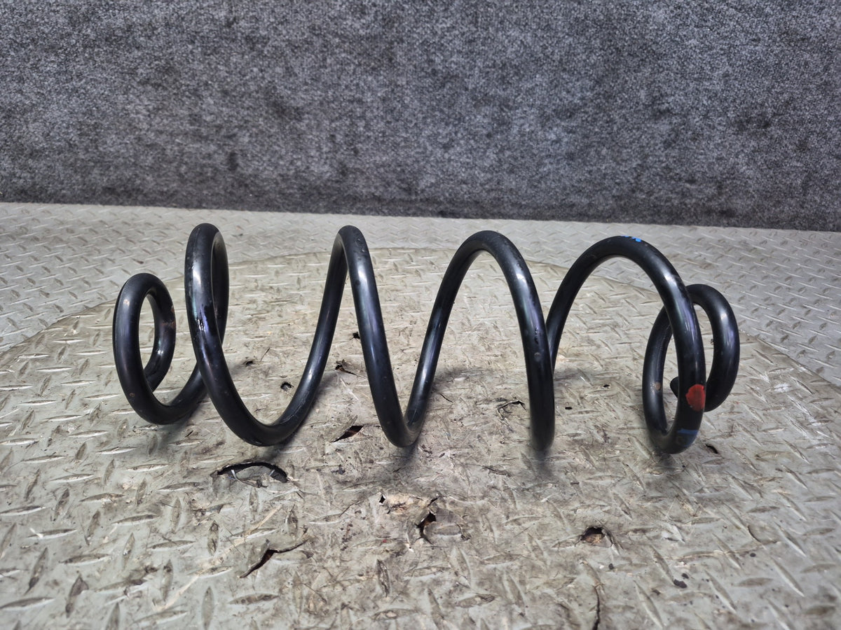 2015-2018 Porsche Macan AWD Rear Left & Right Side Coil Spring Set of 2