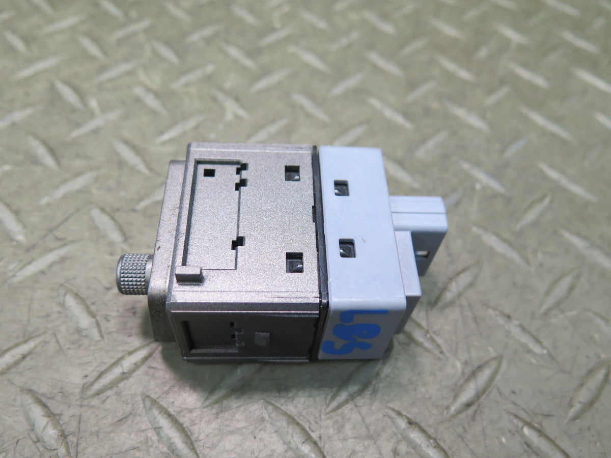 07-12 Lexus LS600h LS460 Front Left Driver Heated Cooled Seat Switch OEM