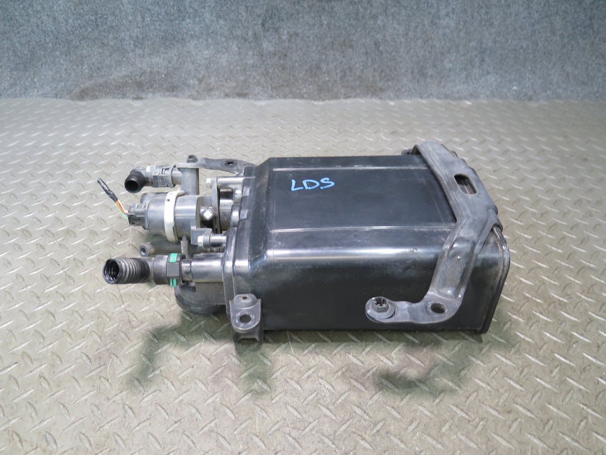 01-06 Lexus UCF30L LS430 Fuel Evap Vapor Charcoal Canister OEM