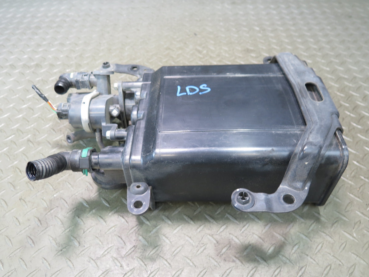 01-06 Lexus UCF30L LS430 Fuel Evap Vapor Charcoal Canister OEM