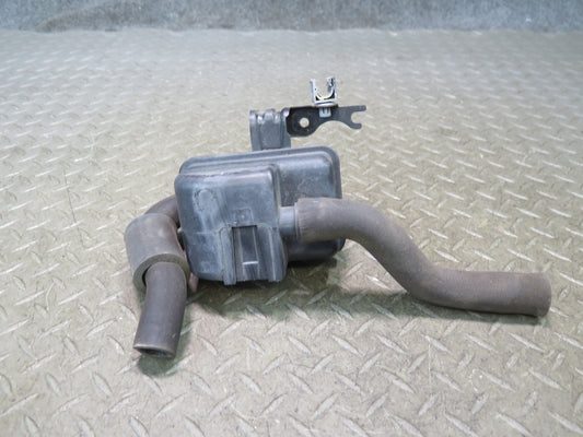 05-06 Lexus UCF30L LS430 Evap Vapor Charcoal Canister Filter 77706-50010 OEM