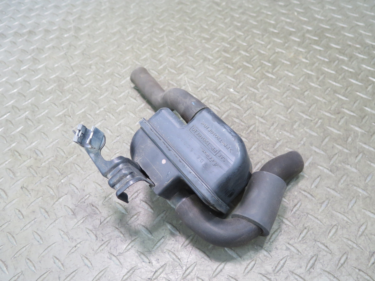 05-06 Lexus UCF30L LS430 Evap Vapor Charcoal Canister Filter 77706-50010 OEM