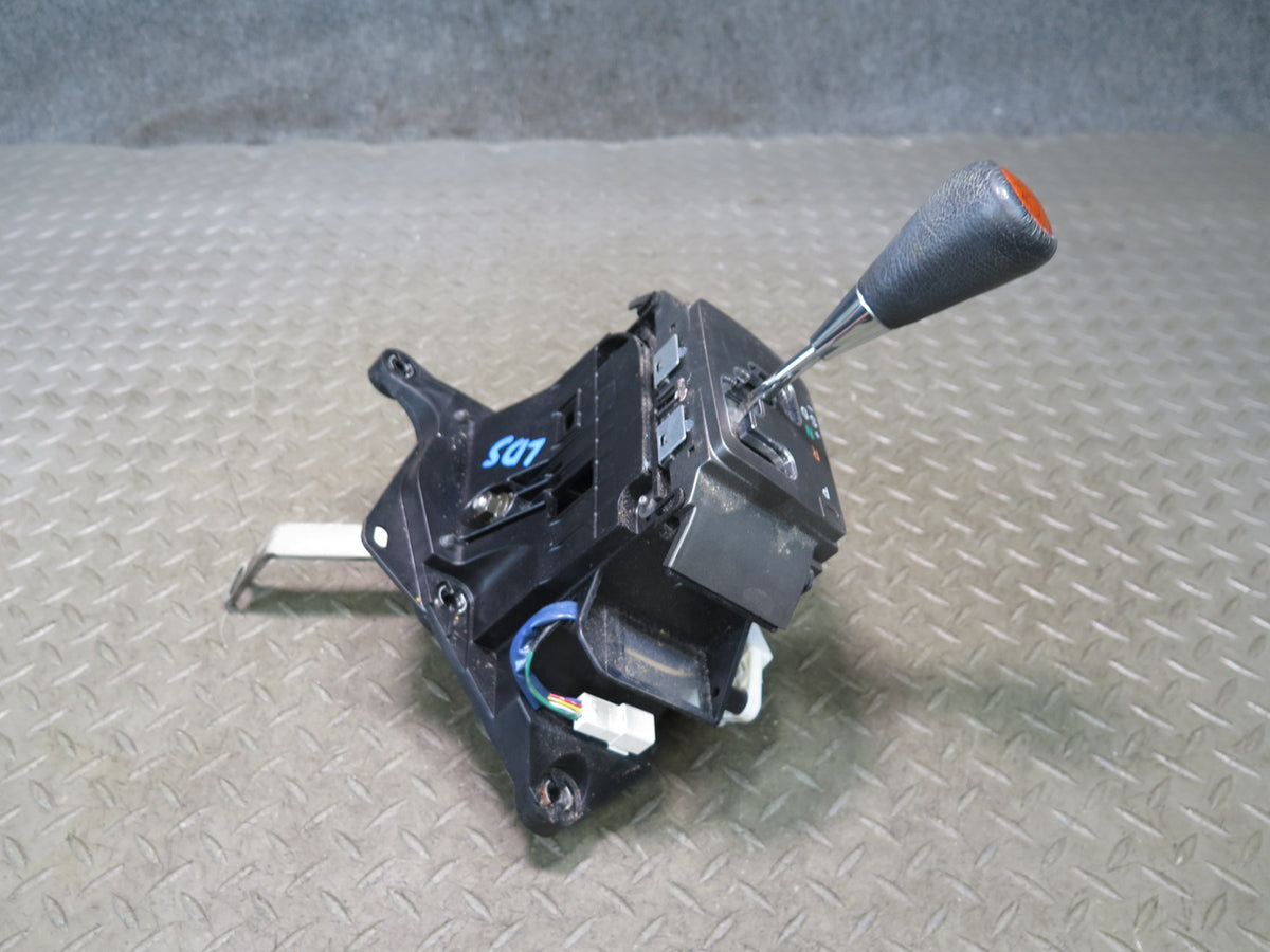 04-06 Lexus UCF30L LS430 A/T Automatic Transmission Shifter Assembly OEM