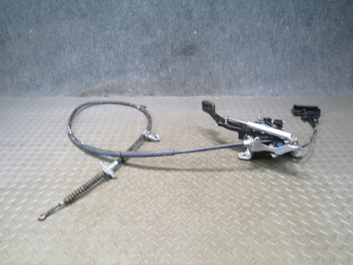 01-06 Lexus UCF30L LS430 Emergency Parking Brake Pedal w Release & Cable OEM