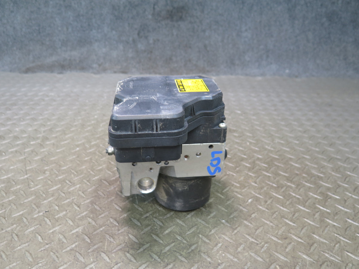 04-06 Lexus UCF30L LS430 Anti Lock Brake ABS Pump Module 44540-50051 OEM