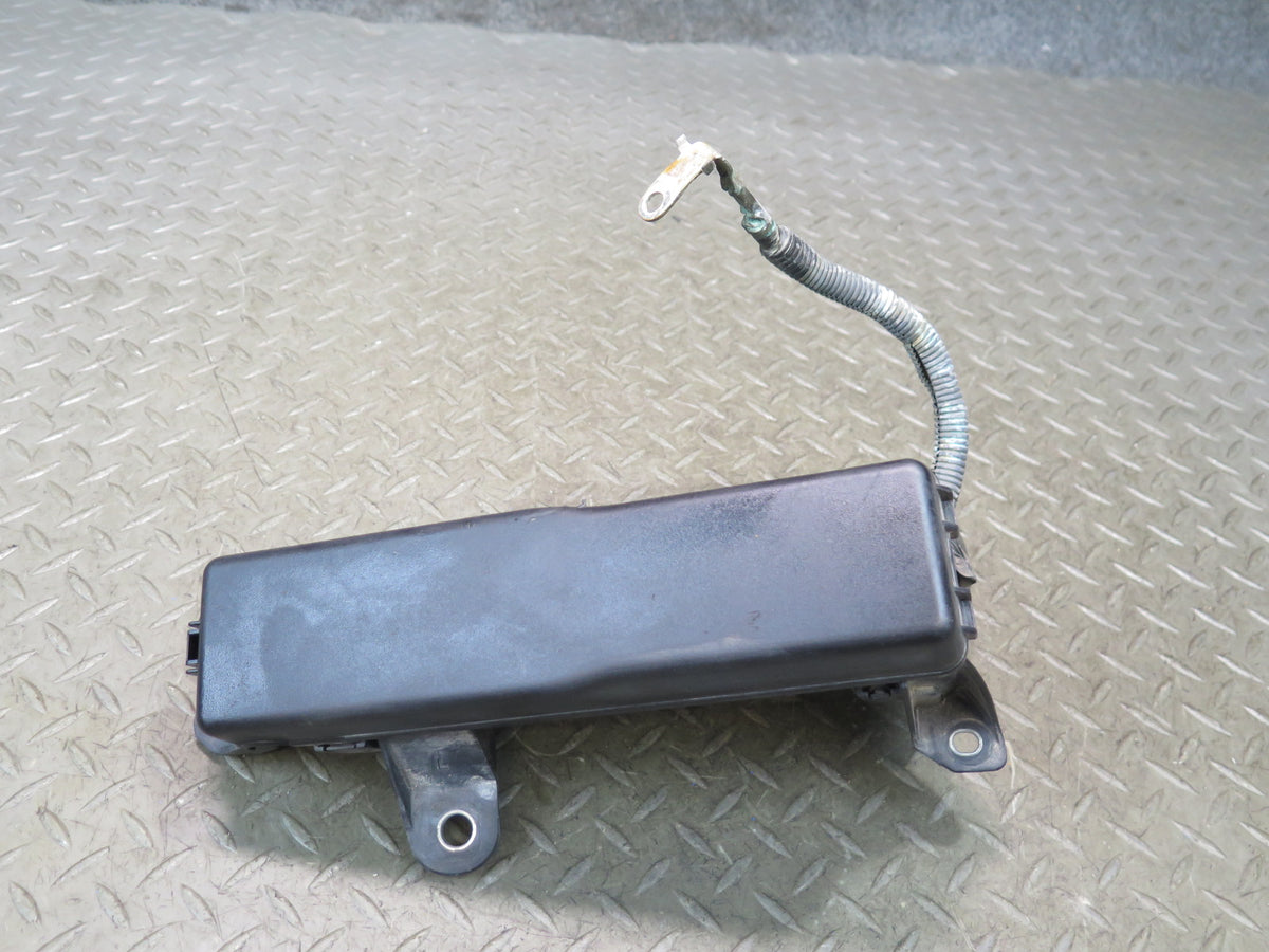 04-06 Lexus UCF30L LS430 Under Hood Junction Fuse Relay Box OEM