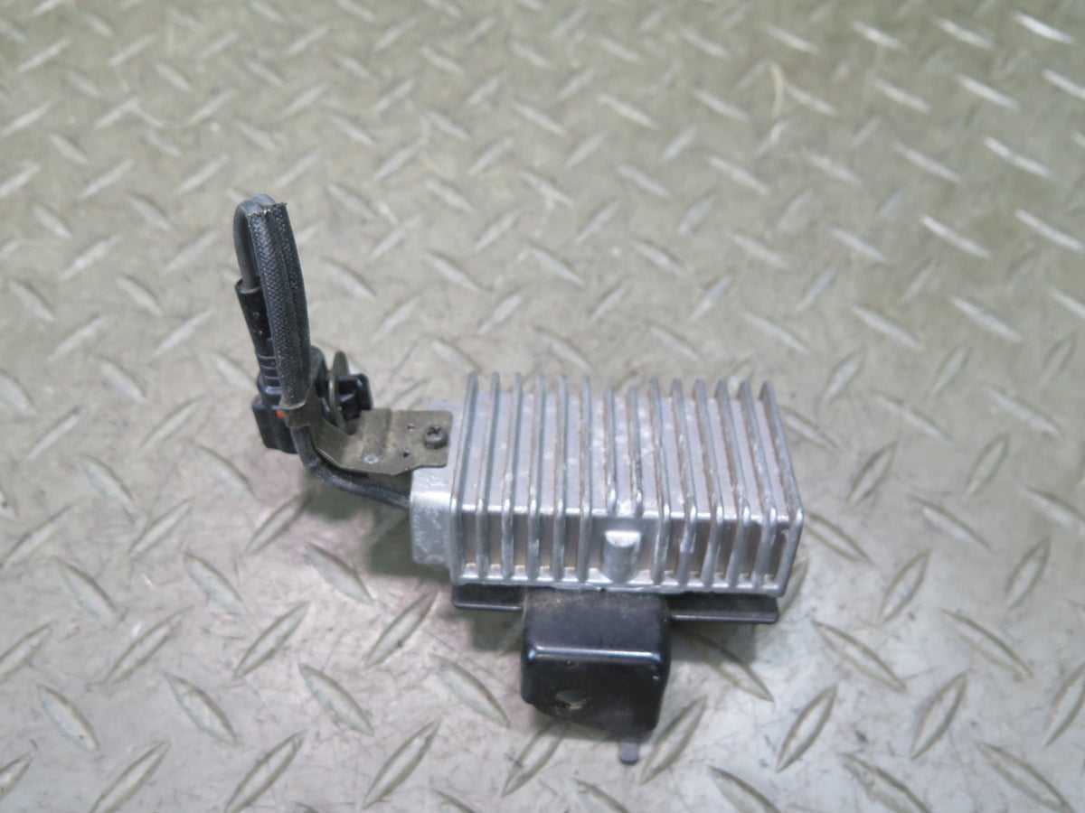 04-06 Lexus UCF30L LS430 Fuel Pump Resistor Module 23080-50140 OEM