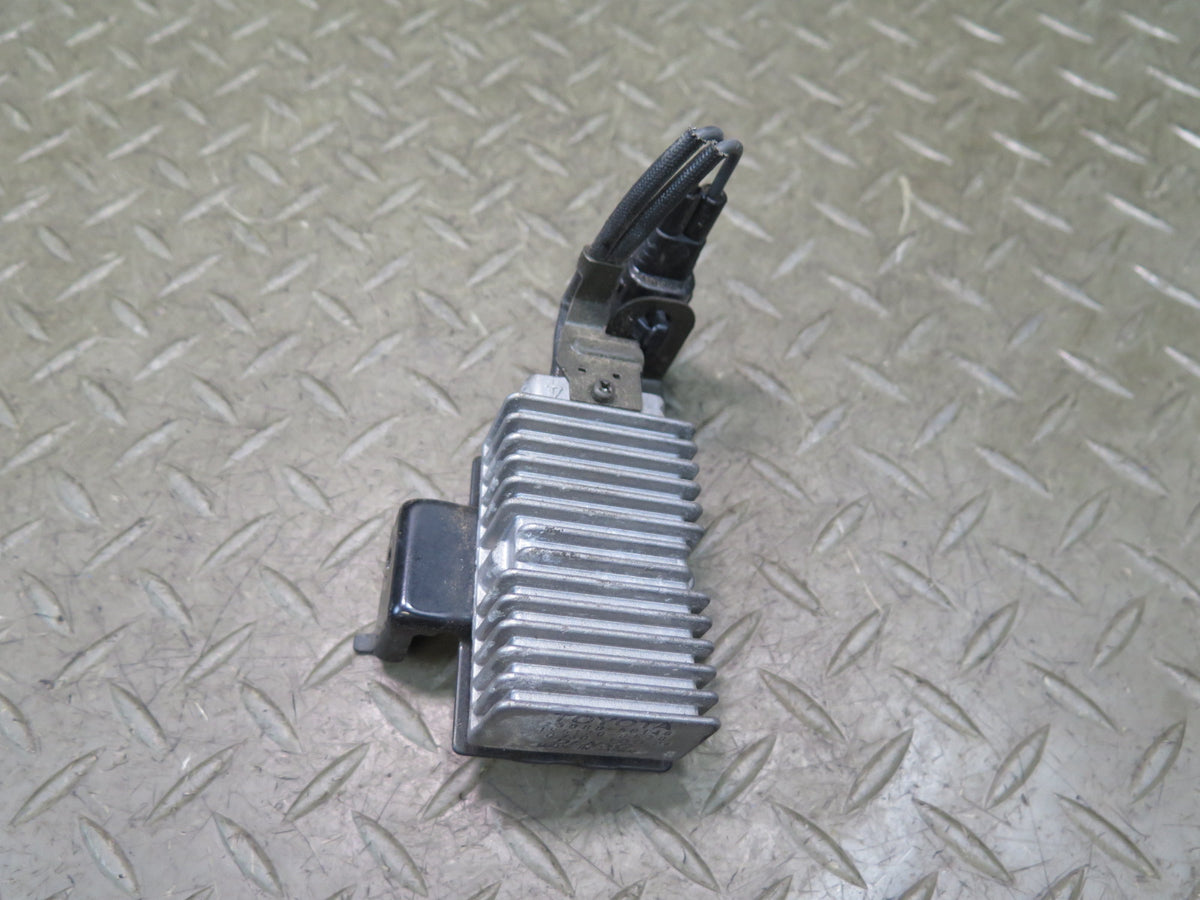 04-06 Lexus UCF30L LS430 Fuel Pump Resistor Module 23080-50140 OEM