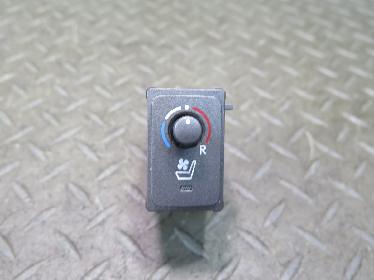 07-12 Lexus LS600h LS460 Front Right Passenger Heated Cooled Seat Switch OEM