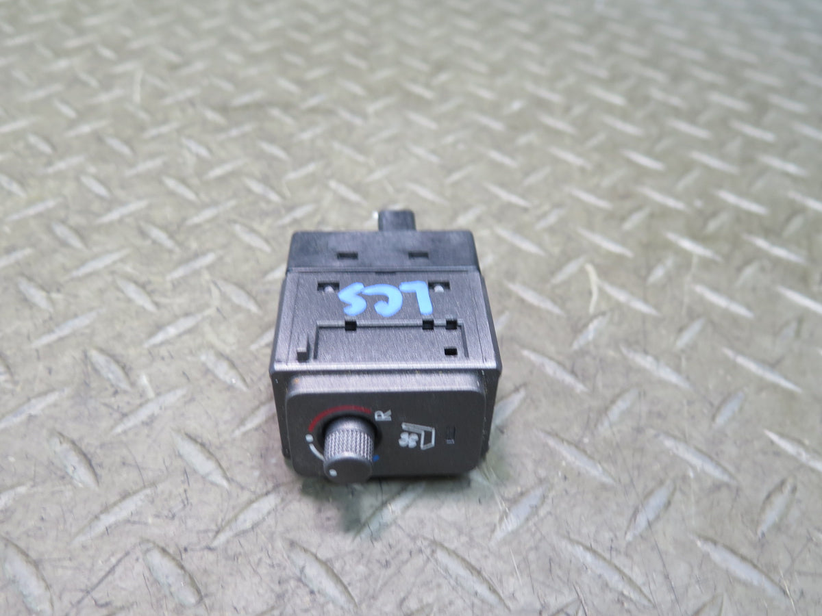 07-12 Lexus LS600h LS460 Front Right Passenger Heated Cooled Seat Switch OEM